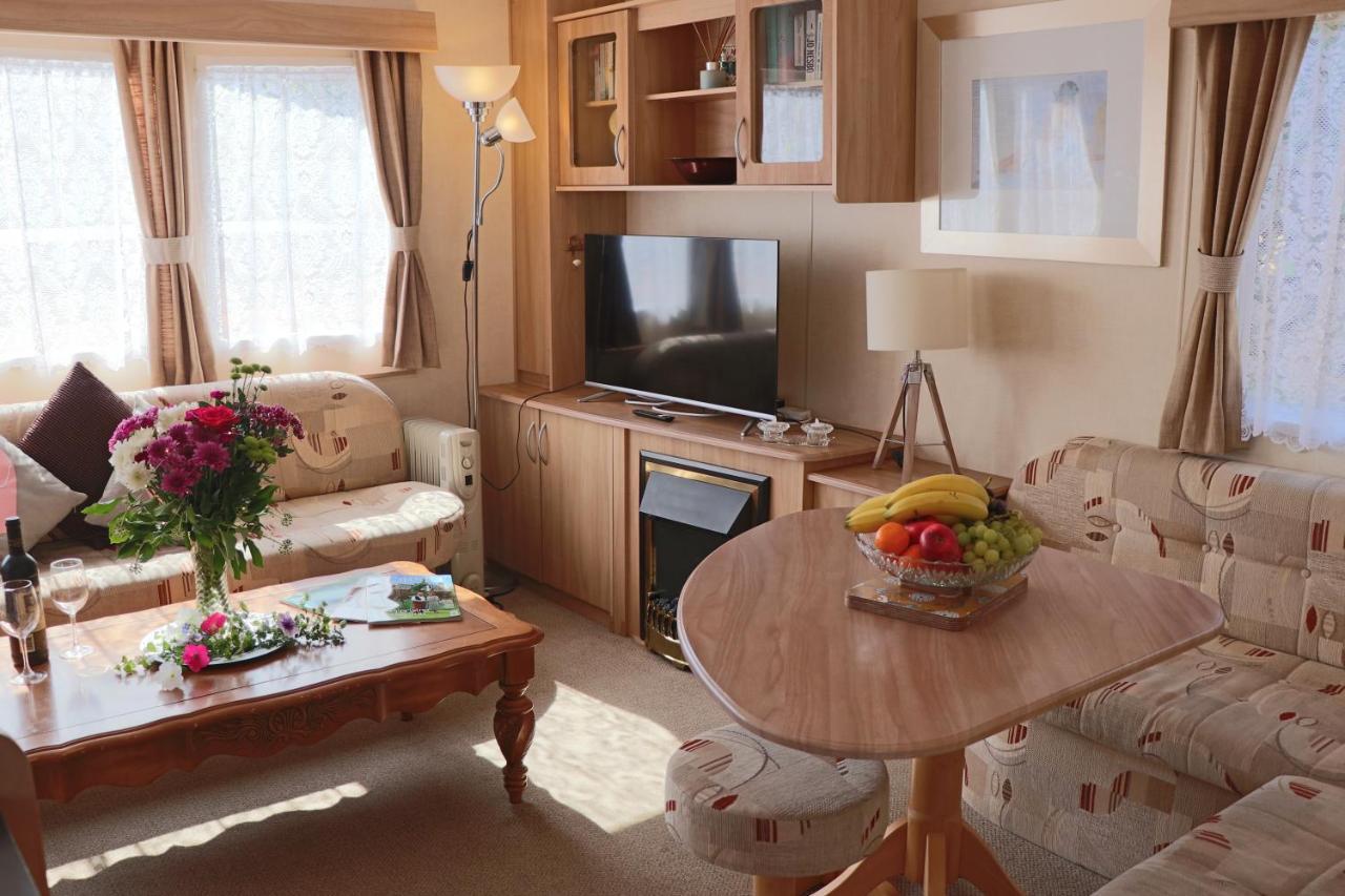 Palm 1 Park Home With Hot Tub Swanage Ngoại thất bức ảnh